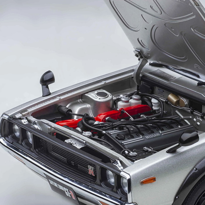 楽天市場】ミニカー 1/18 日産 スカイライン 2000 GT-R KPGC110