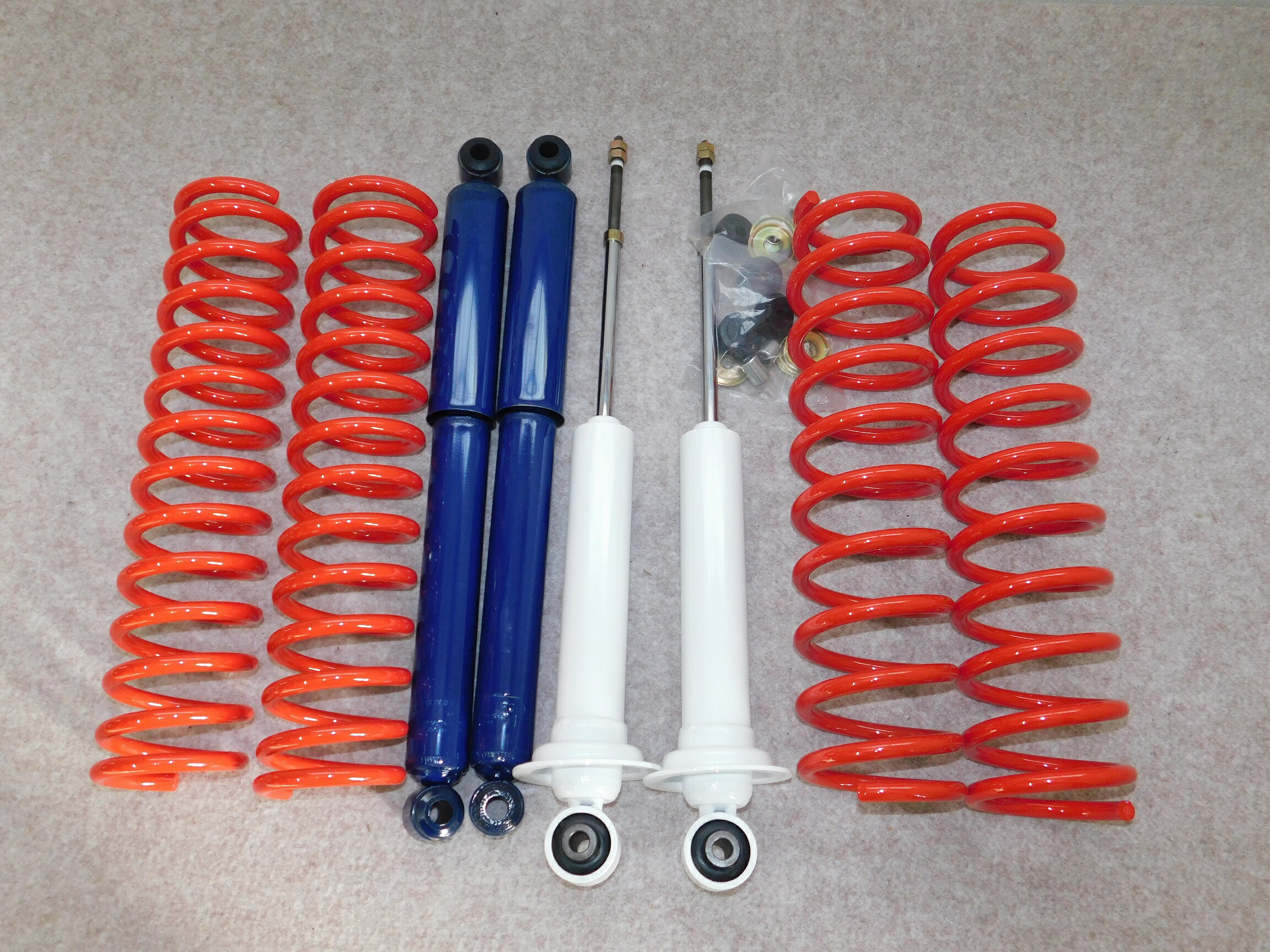 楽天市場】ジムニーJA22系 5インチ、リフトアップサスショック