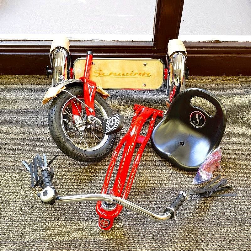 楽天市場】ロードスター12インチ三輪車 男女共用 シュウィン Schwinn