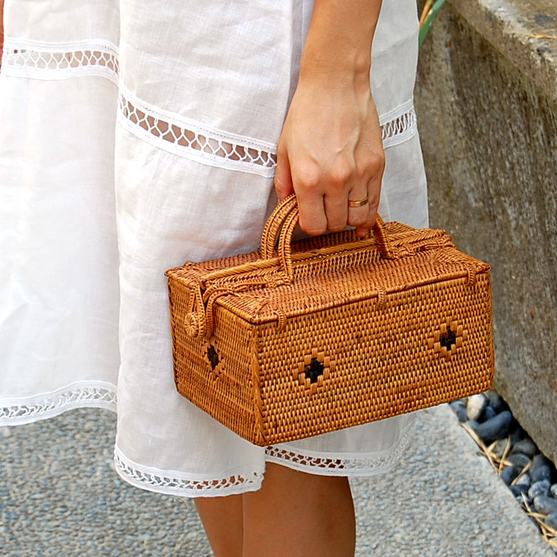 楽天市場】アタ製カゴバッグ コスメバッグS カゴバッグ 収納バスケット