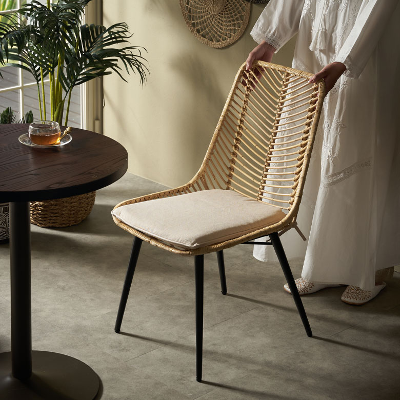 ヴィンテージカンチレバーチェア籐ラタンスチール椅子