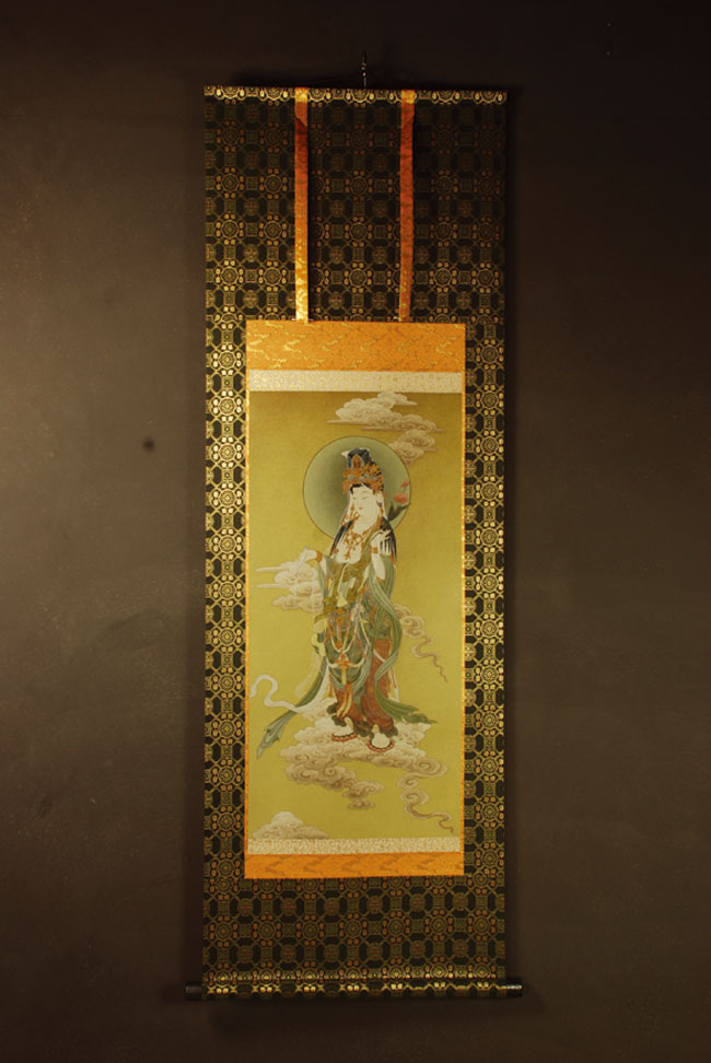 楽天市場】【送料無料】 観音菩薩 仏画掛け軸 半切サイズ : ビッグ