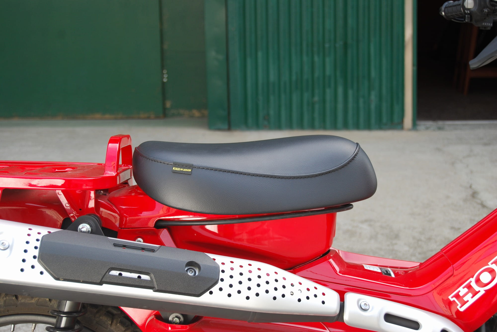 楽天市場】CT125ハンターカブ そら豆（ロー）シート Aステッチ K＆H