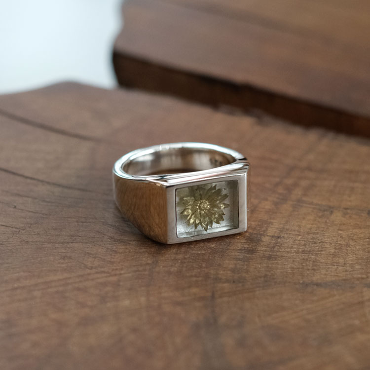 楽天市場】XOLO JEWELRY（ショロジュエリー）/Signet with Gold Flower