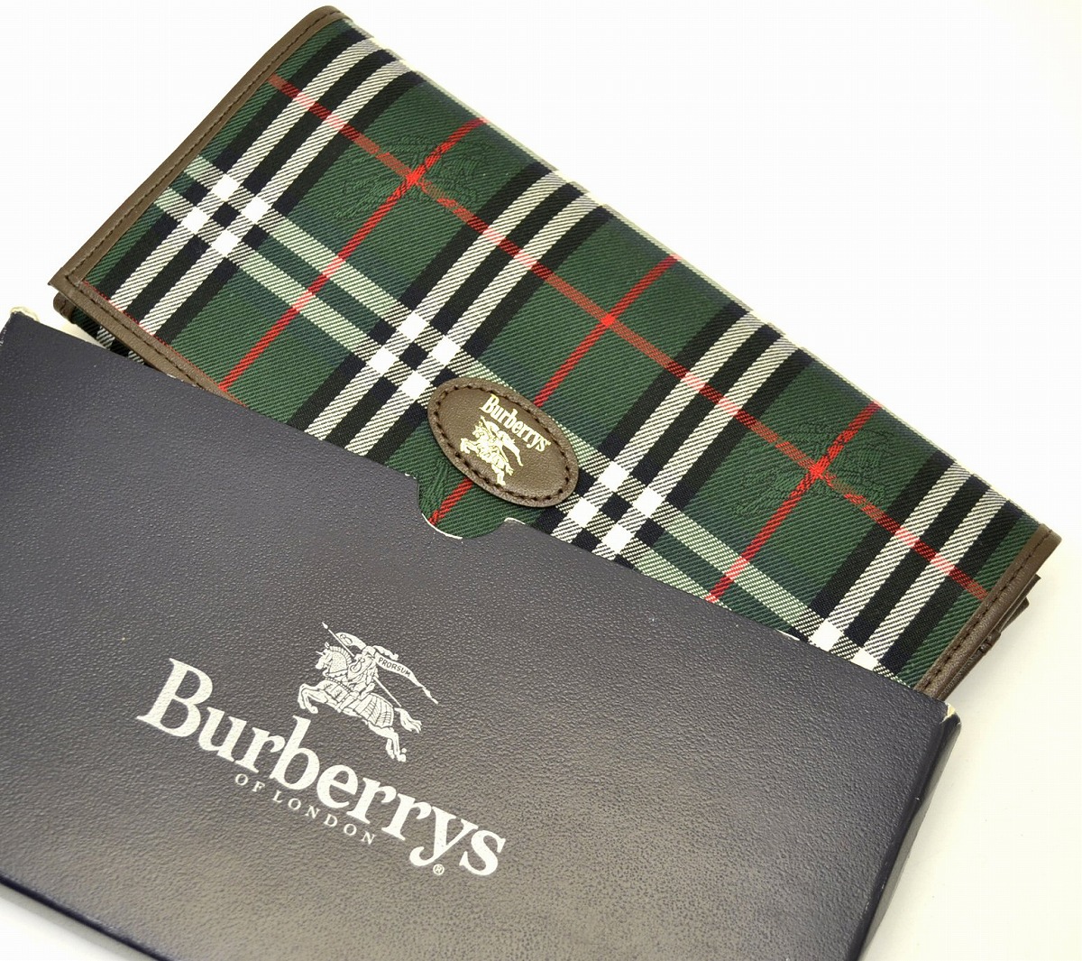 楽天市場】【財布】BURBERRY バーバリー ノバチェック柄 2つ折 長財布