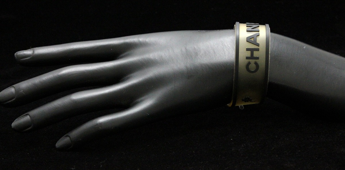 楽天市場】【ジュエリー】CHANEL シャネル クローバー ラバー