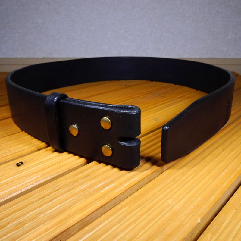 楽天市場】極幅50mm幅バックル取り付け用 5mm極厚 黒革 多脂革