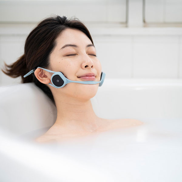 楽天市場】間々田佳子監修 icoelle イコエル フェイシャルネックリフト