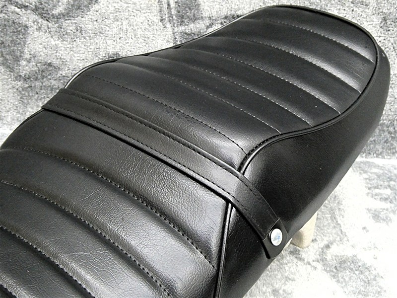 楽天市場】バリオス 2型 黒皮 タックロールシート /ブラックBALIUS