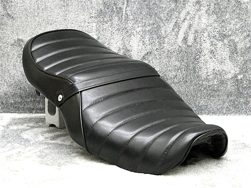 楽天市場】バリオス 1型 黒皮 タックロールシート / ブラック