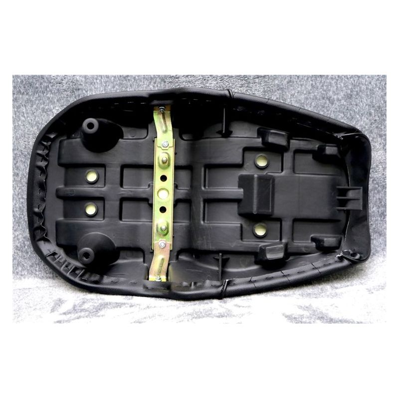 楽天市場】インパルス 前期 タックロール シート 黒 皮 鋲 打ち