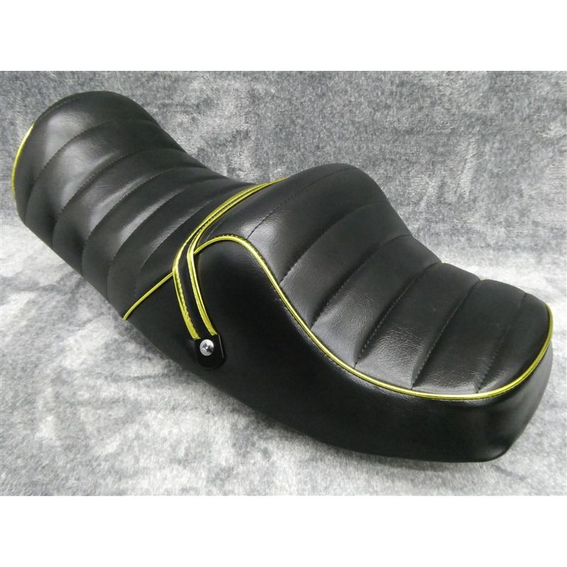 楽天市場】XJR400 後期 新 黒 金 ラクダ タックロール シート