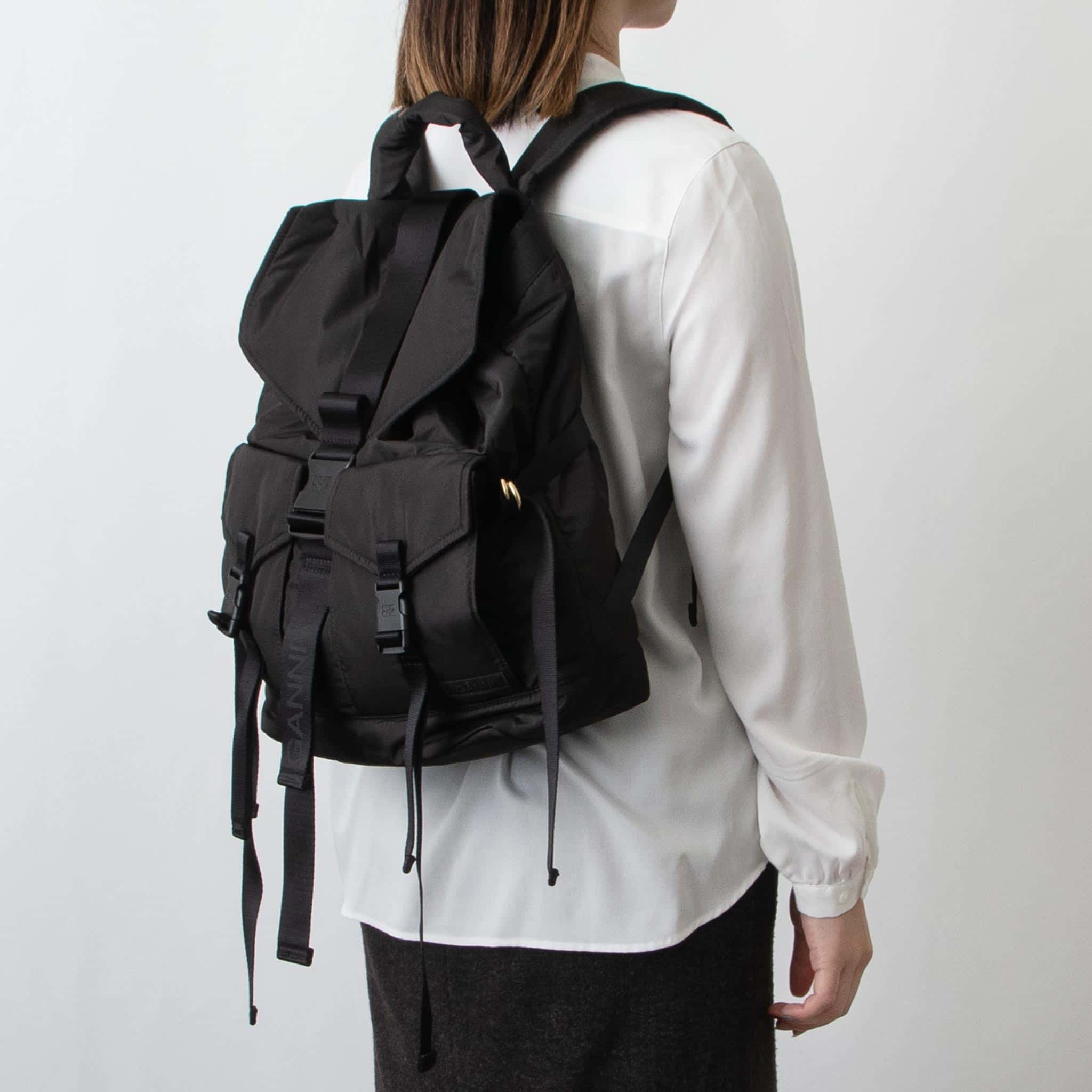 楽天市場】ガニー GANNI バッグ バックパック（リュック） TECH