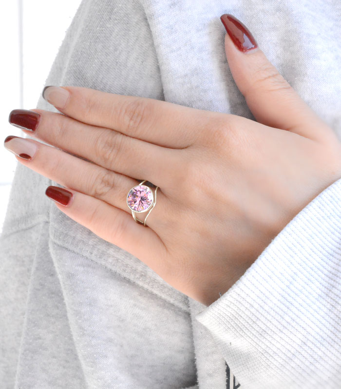 楽天市場】k10 リング ピンクキュービックジルコニア 人工石 ピンク色