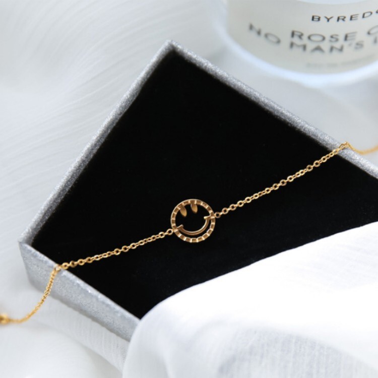 楽天市場】ステンレス ニコちゃん スマイル 笑顔 ブレスレット 金属