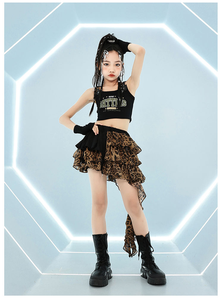 楽天市場】ヒョウ柄 黒 キッズダンス衣装 セットアップ へそ出し