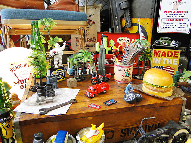 楽天市場】コカ・コーラ ボトルトラック ミニカー 1/87スケール （1947