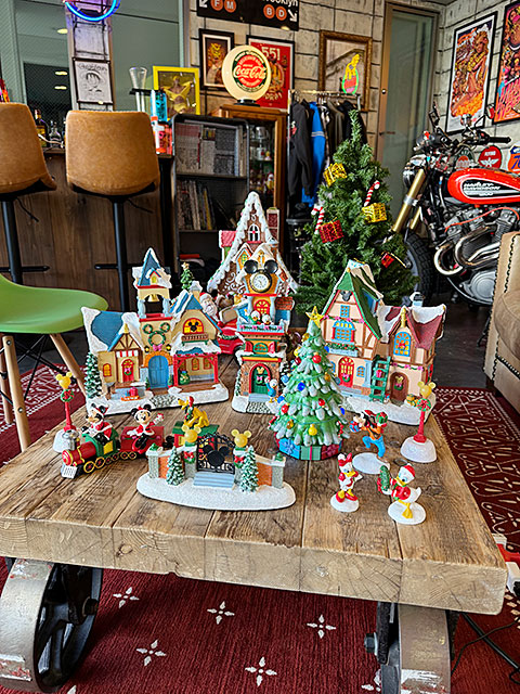 楽天市場】ディズニー クリスマスヴィレッジ 豪華13点セット