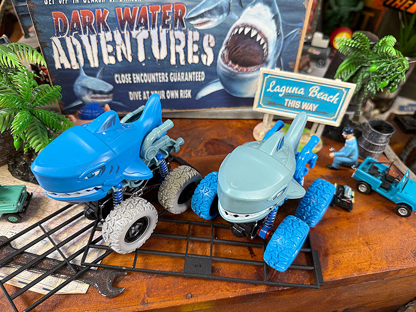 楽天市場】シャーク モンスタートラック プルバック ミニカー （2台