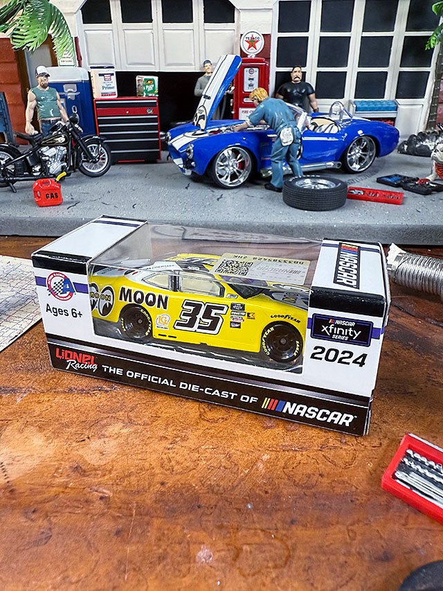 楽天市場】LIONEL×ムーンアイズ NASCAR オフィシャル シボレー カマロ