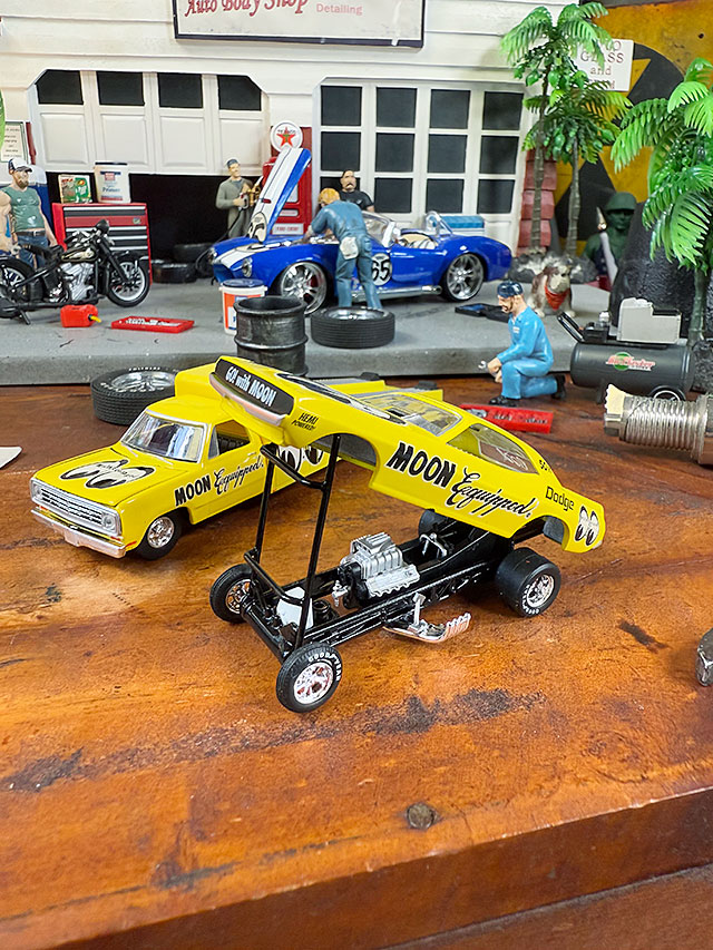 楽天市場】ムーンアイズ限定 M2 ミニカー 1974年 ダッジ トラック