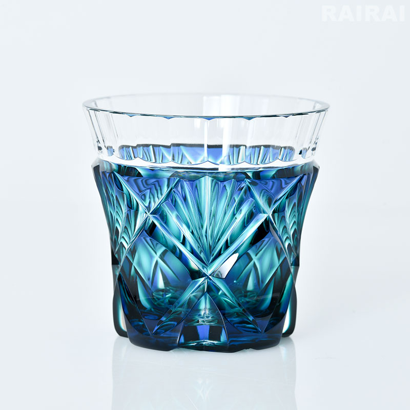 楽天市場】薩摩切子 二色冷酒杯 cut251 蒼黄緑 ルリ緑 ルリ金赤 二色衣