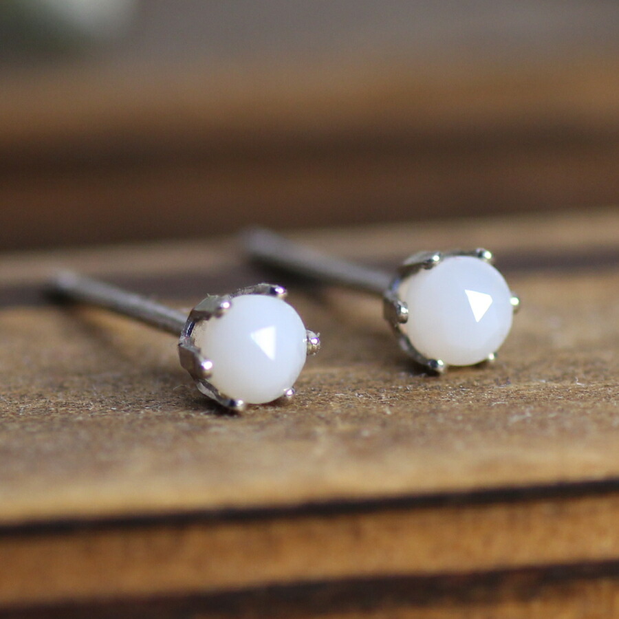 楽天市場】ホワイトアゲート ピアスの通販