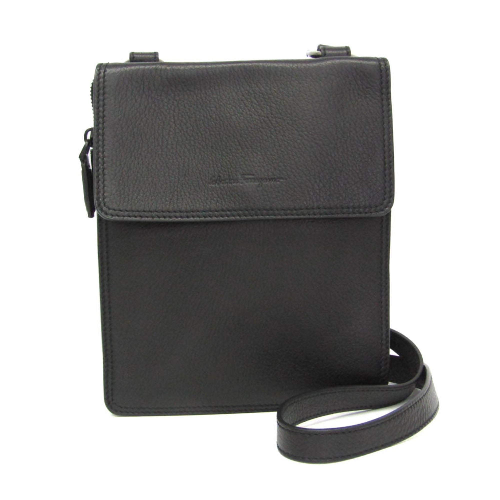 楽天市場】フェラガモ バッグ ナイロンの通販