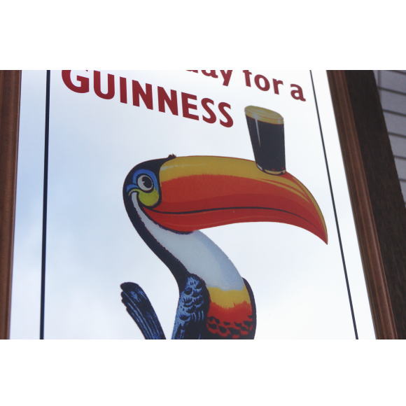 楽天市場】パブミラー バーミラー 鏡 壁掛け ギネスビール トゥーカン