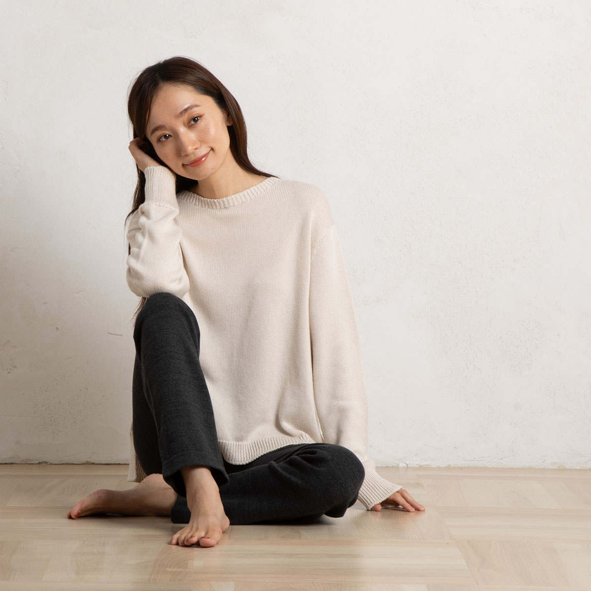 楽天市場】シルク100％ ふわふわ加工 クルーネック 長袖 ニット 日本製