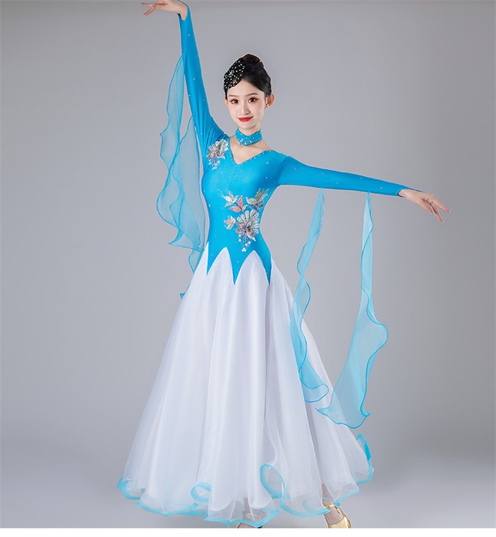 美品 社交ダンス衣装】ワンピース ドレス 水色 ライトブルー