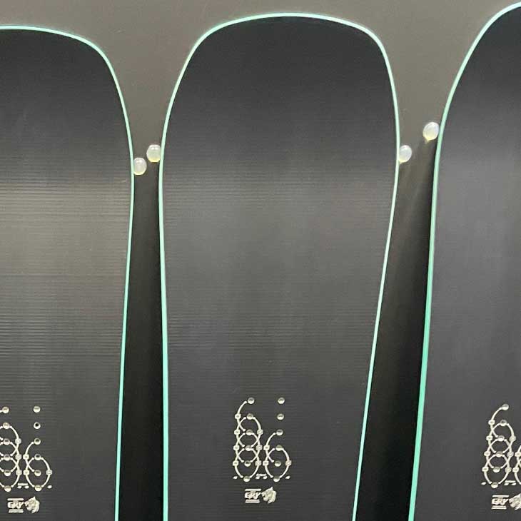 楽天市場】25-26 GRAY グレイ スノーボード カービング板 SONICALMACH