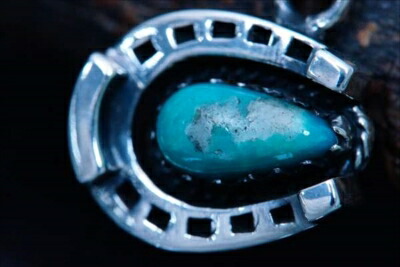 楽天市場】インディアンジュエリー 天然石 ターコイズ ホースシュー