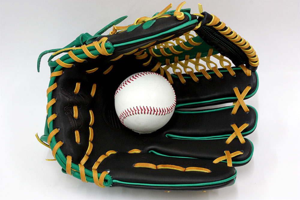 楽天市場】鳥谷敬選手2019年レプリカグラブ 久保田スラッガー 軟式