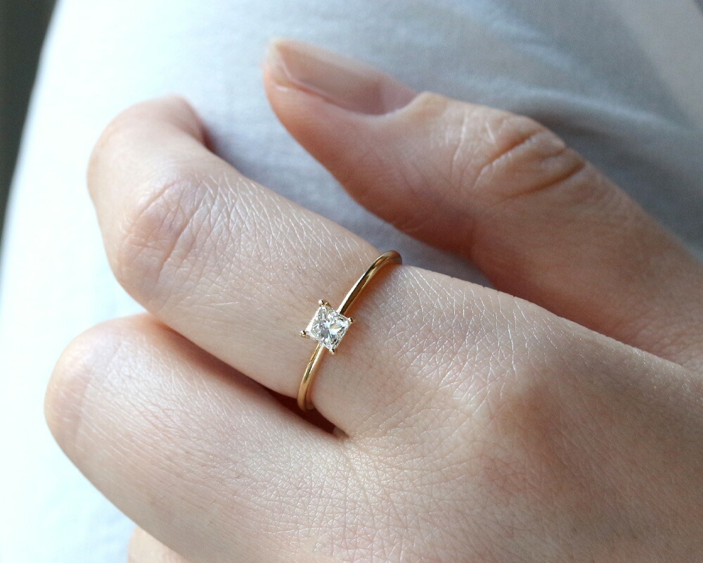楽天市場】「プリンセスカット」 一粒 リング ダイヤモンド 0.294ct【J