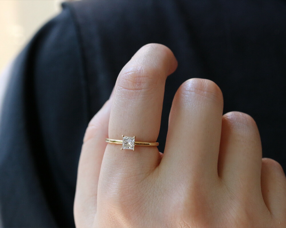 楽天市場】「プリンセスカット」 K18 一粒 リング ダイヤモンド 0.481