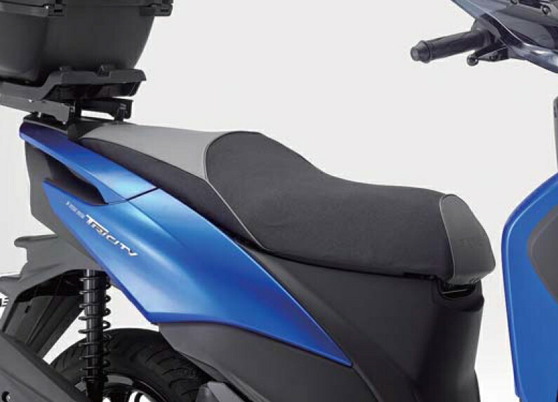 楽天市場】トリシティ 155（シート｜パーツ）：バイク用品<車用品