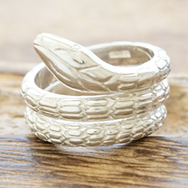 楽天市場】ヘビ 蛇 リング 指輪シルバー 925 フリーサイズ フリー