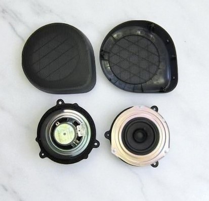 ダイハツ 純正スピーカー ワンセット4つ ダイハツ 純正スピーカー ワン