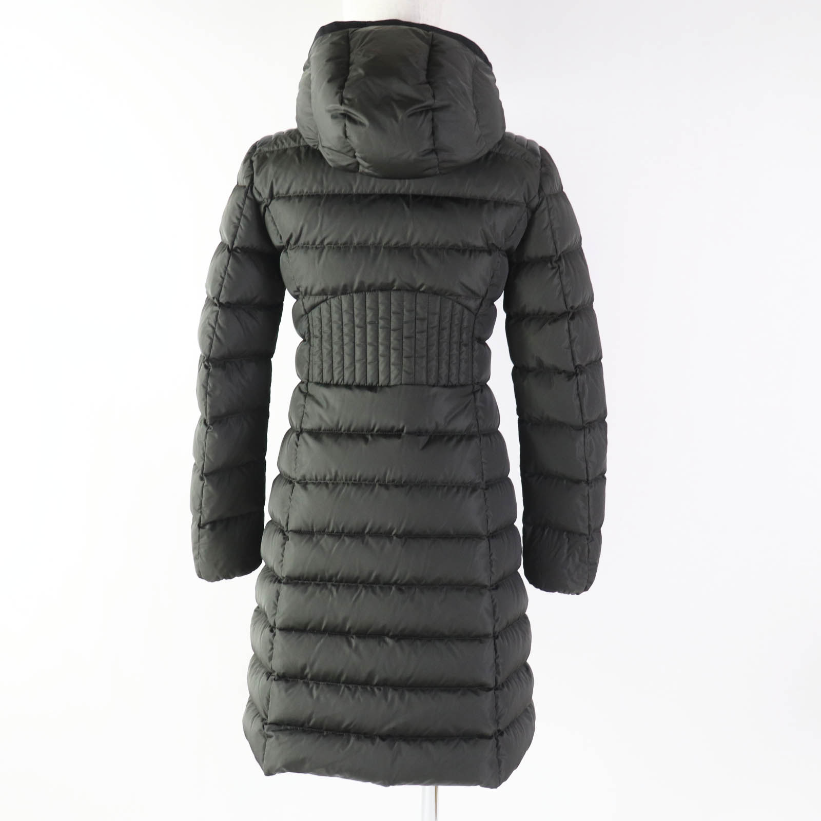 楽天市場】美品◎MONCLER モンクレール TALEVE タレヴ ナイロン