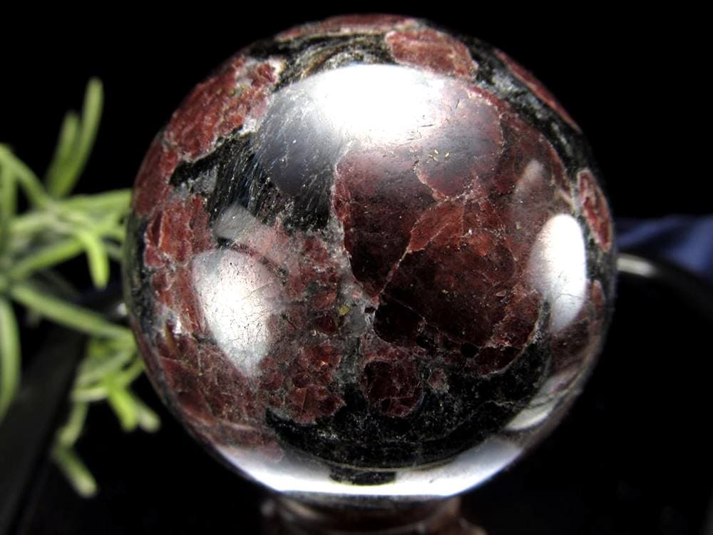 楽天市場】希少なガーネットとヌーマイトの共生 活力を与え努力を実ら