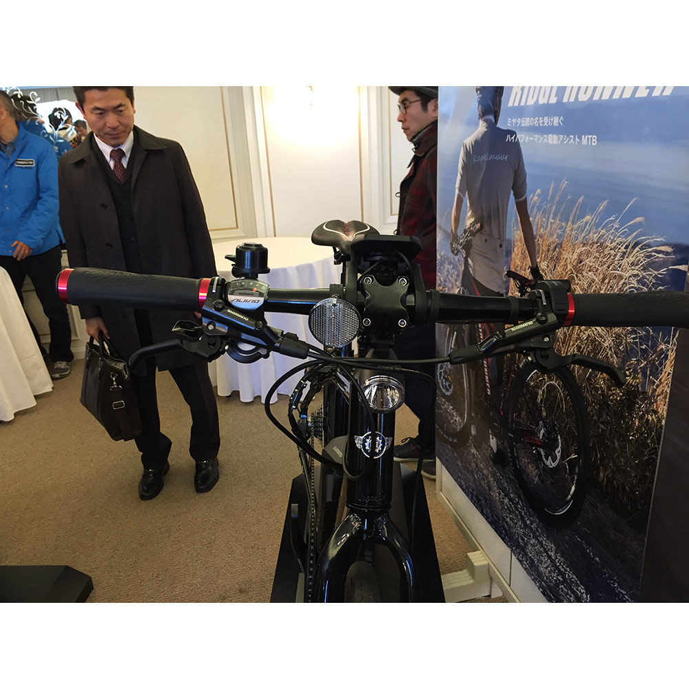 楽天市場】【最大7000円クーポン(25日一杯)】【SHIMANO STEPS搭載の