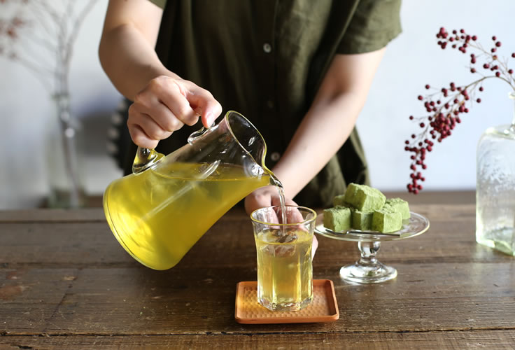 楽天市場】石川昌浩 吹きガラス 水差し（中）ピッチャー 石川硝子工藝