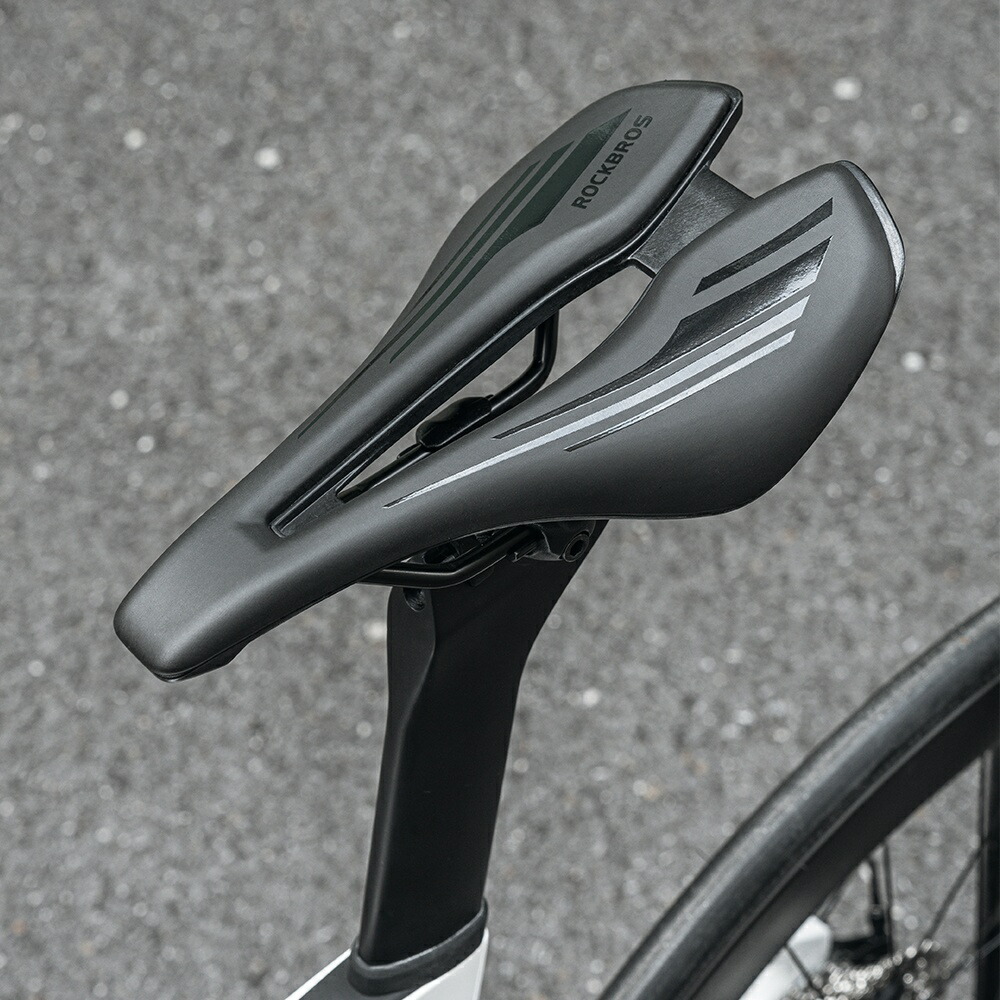 楽天市場】スポーツサドル 自転車 ショートノーズ 中空デザイン 圧迫