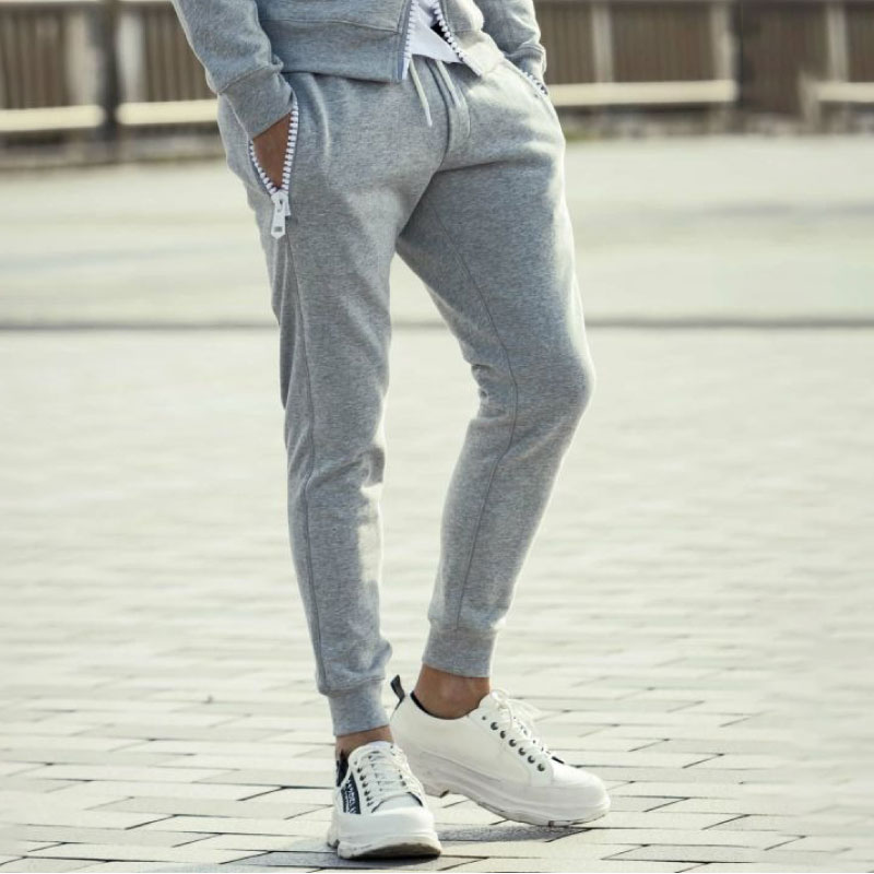 楽天市場】1PIU1UGUALE3 RELAX ウノピゥウノウグァーレトレ リラックス