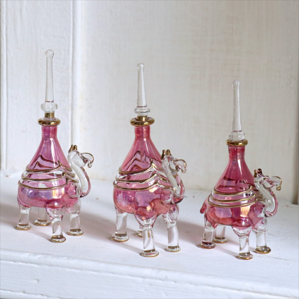 楽天市場】エジプト香水瓶・手吹きガラスの工芸品/ラクダ3頭セット
