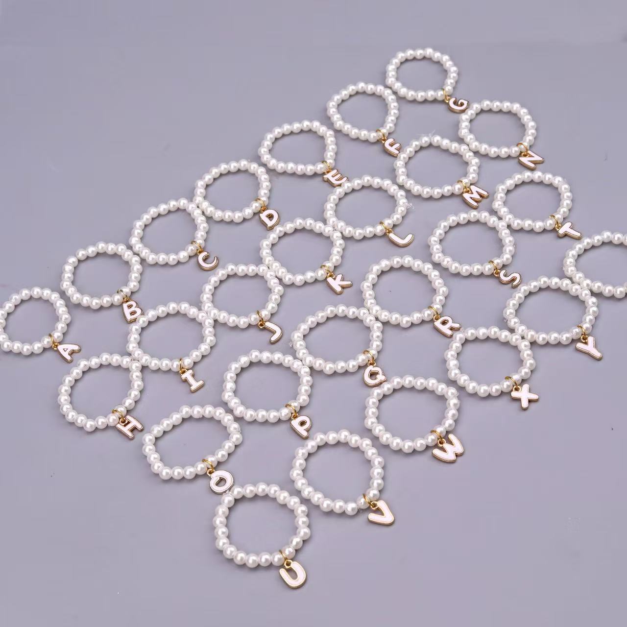 楽天市場】LABUBU ミニ 用 イニシャルネックレス ラブブ4世代用 pin