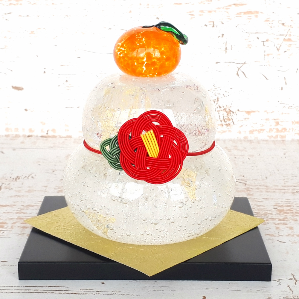 はなび【美品】つぶつぶみかんのモチモチ鏡餅 グラスタイム 組紐付き