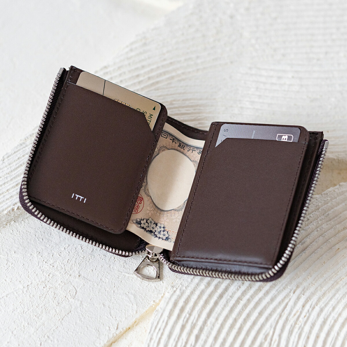 楽天市場】【別注商品】ITTI イッチ 姫路黒桟革 財布 コンパクト