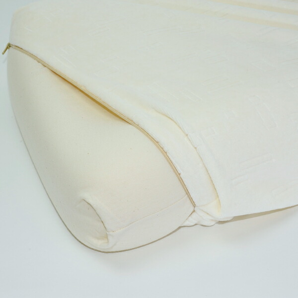 楽天市場】人間工学に基づいたデザイン！「コンフォートピュディー枕